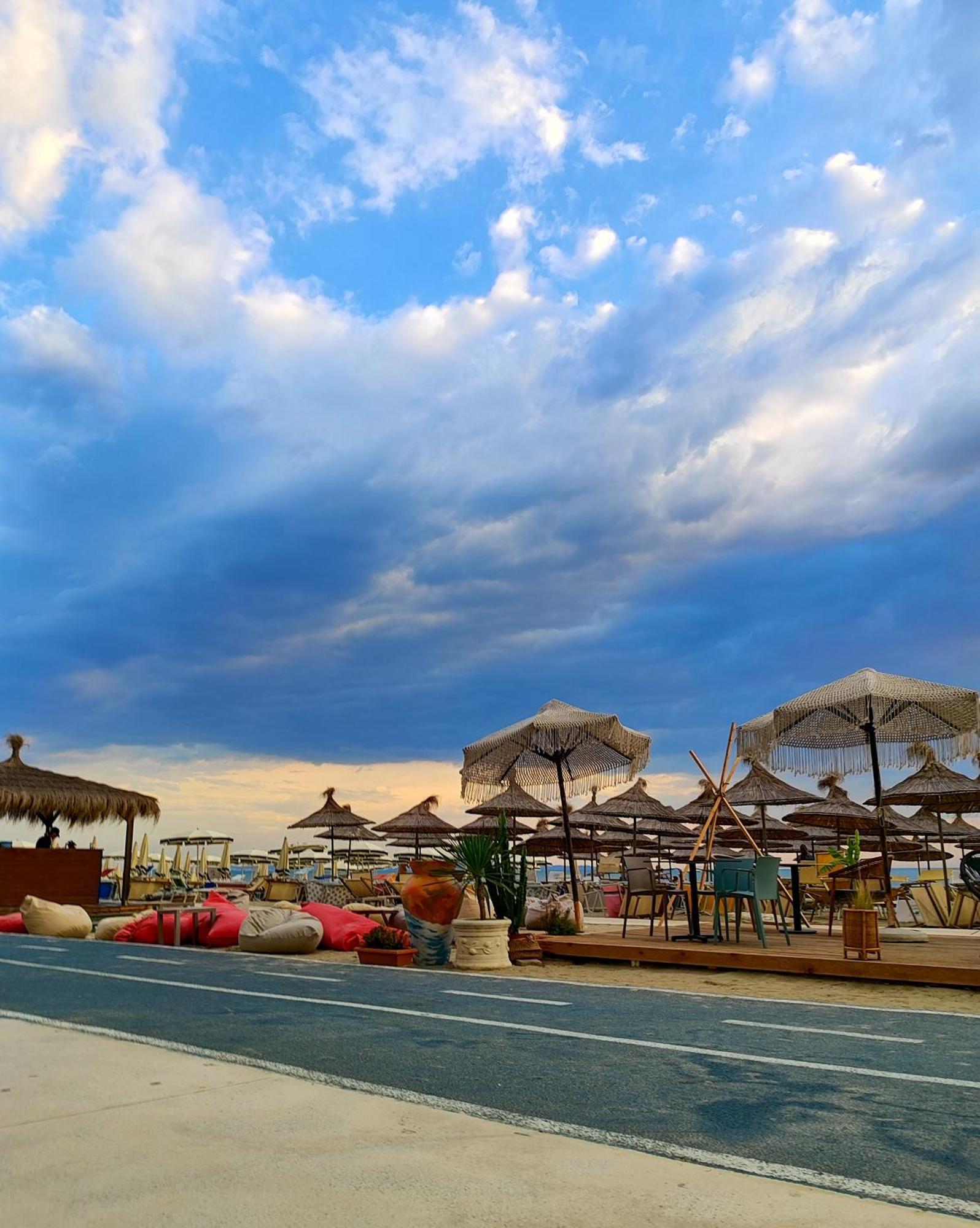 Sandy Blue Sea Durrës 외부 사진